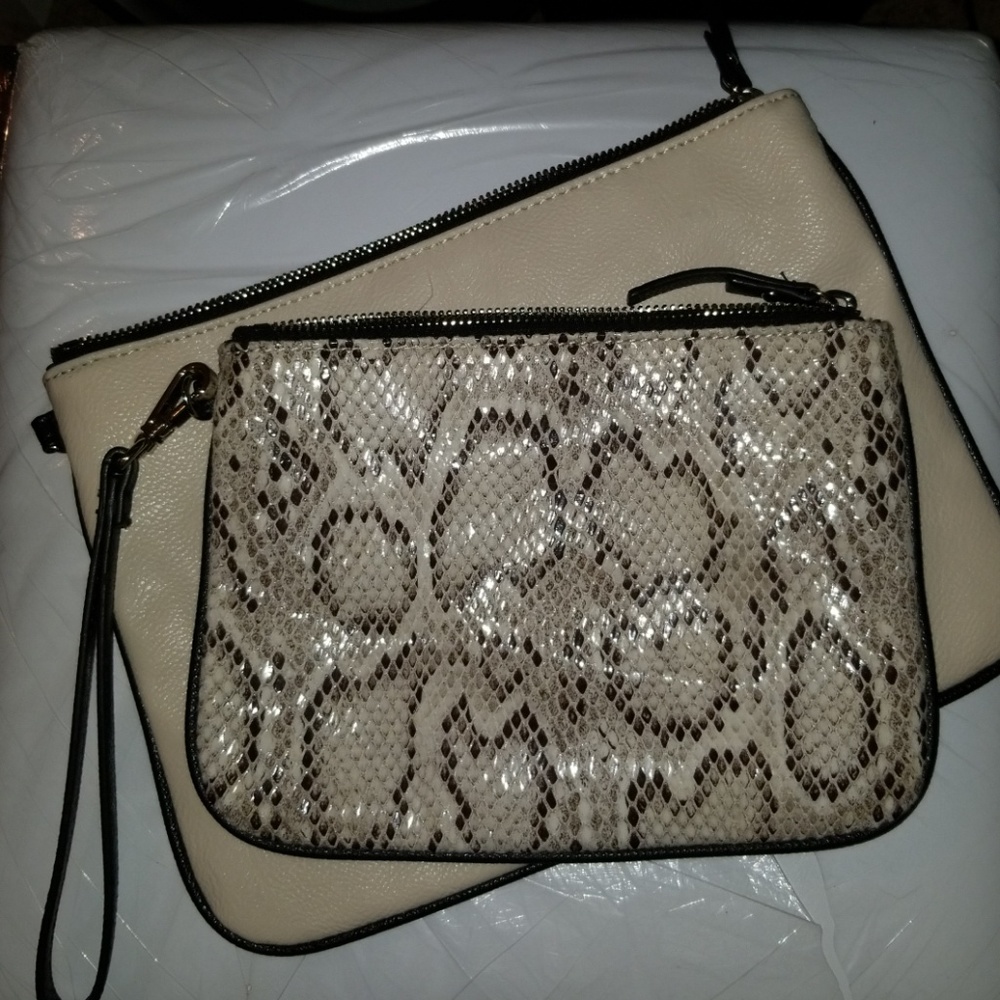 Nine West cosmetic bag with wristlet